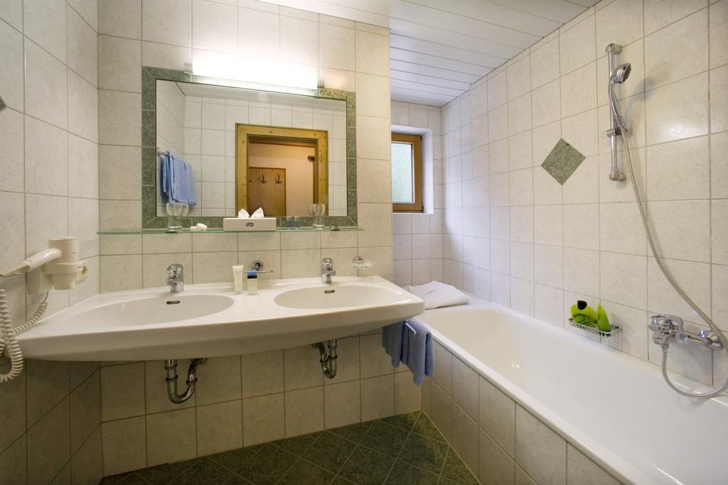 Alpenhotel Tirolerhof Gerlos Room photo